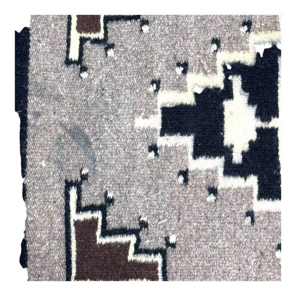 Vintage Handwoven Wool Southwestern Navajo Woven Rug 33"x21" Two Gray Hills READ - Picture 2 of 5